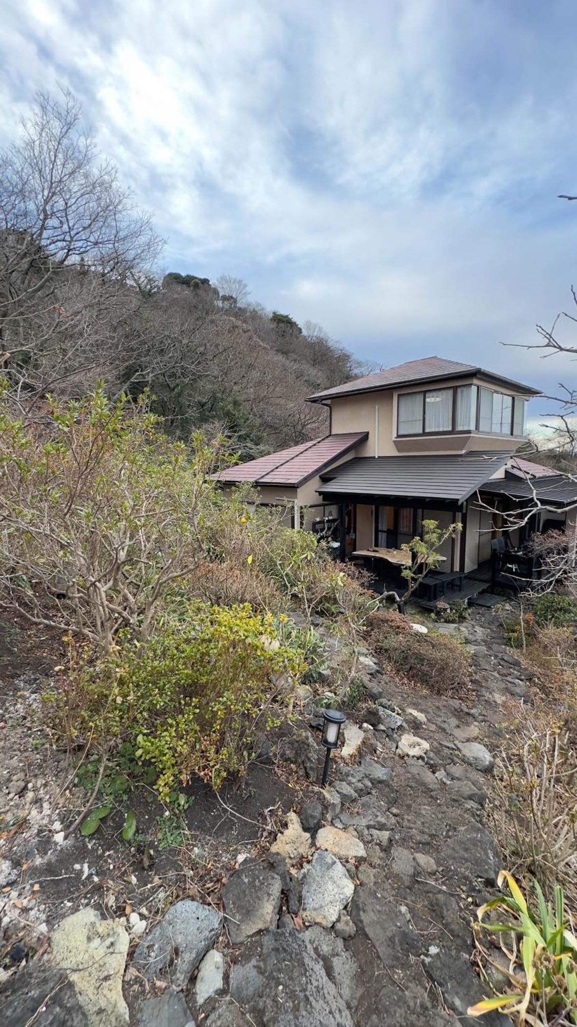 伊豆高原 温泉付別荘 Isana Mountain Villa Futo Esterno foto