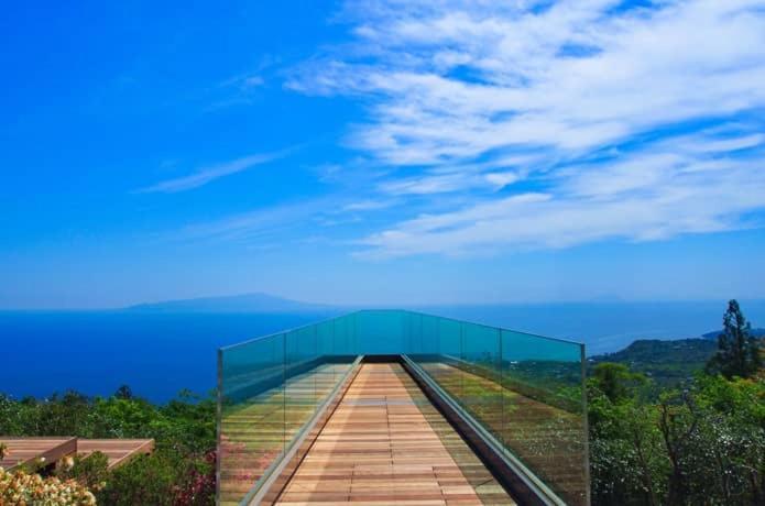 伊豆高原 温泉付別荘 Isana Mountain Villa Futo Esterno foto