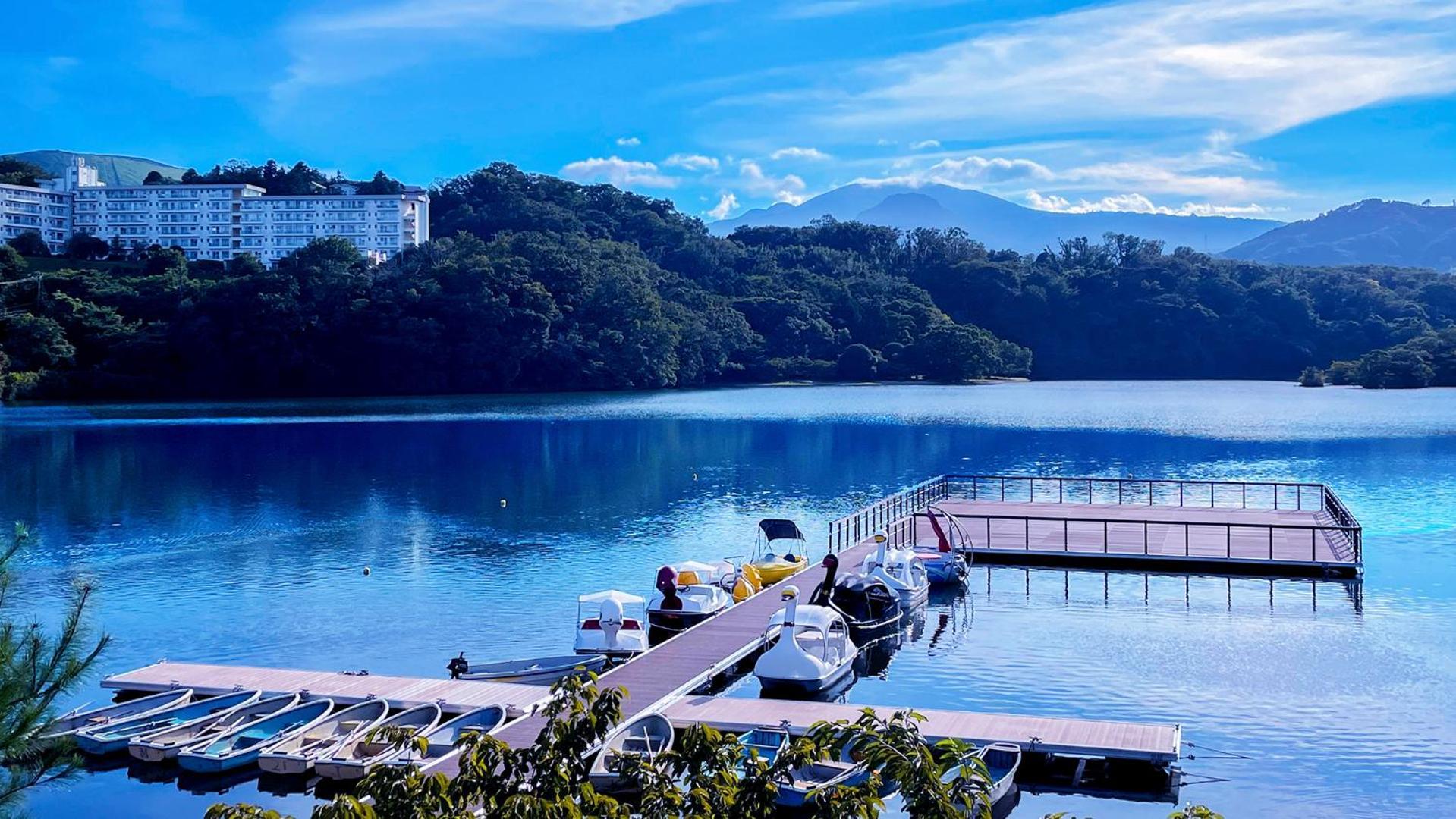 伊豆高原 温泉付別荘 Isana Mountain Villa Futo Esterno foto